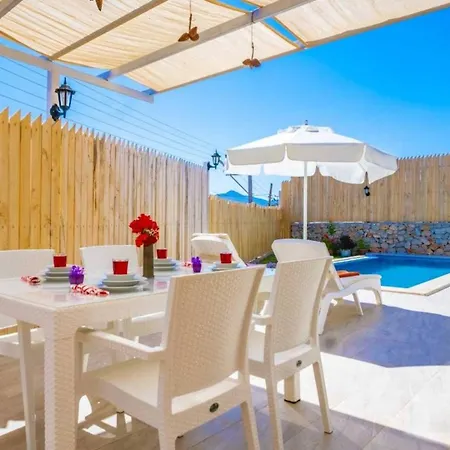 Ulugol 2 Bedroom 7968 Villa Kalkan